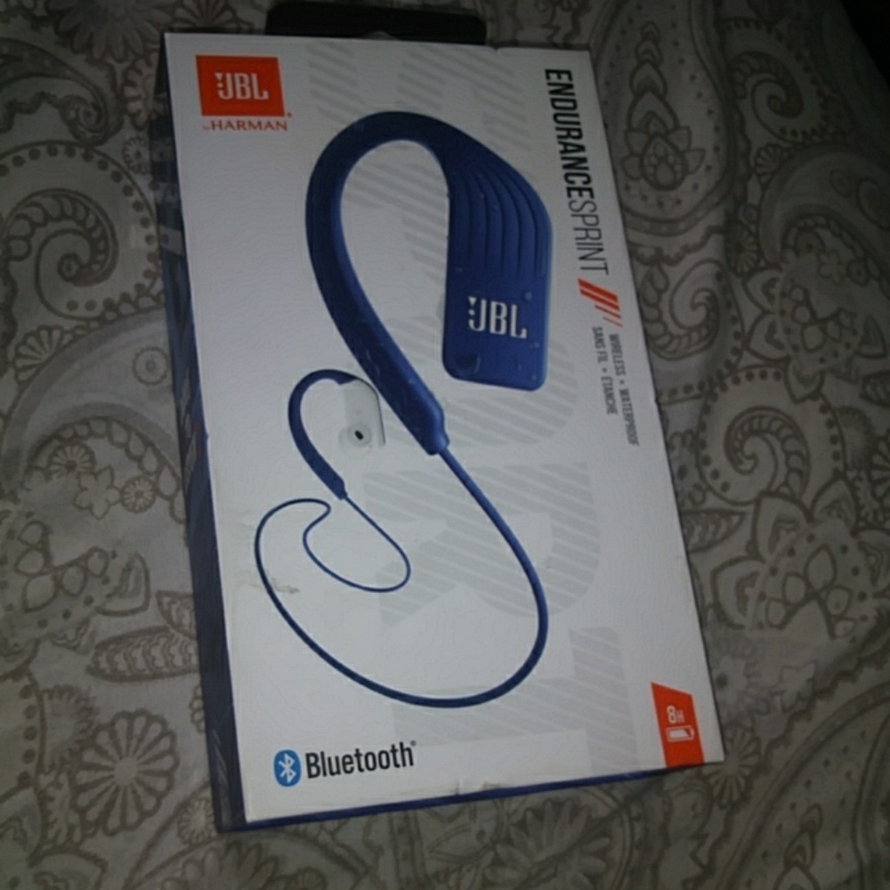 Brand New JBL Sport Earbuds
